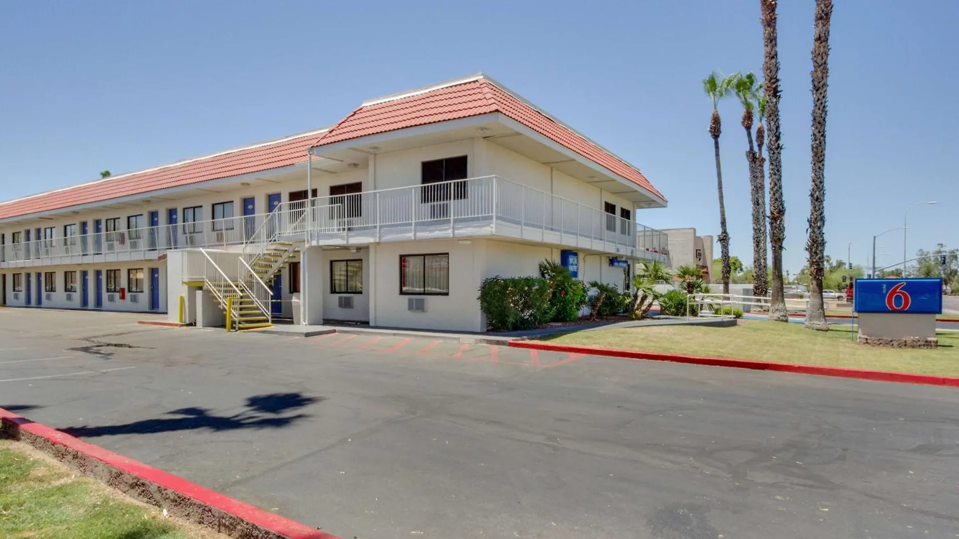 מלון Motel 6-Tempe, Az - Broadway - Asu